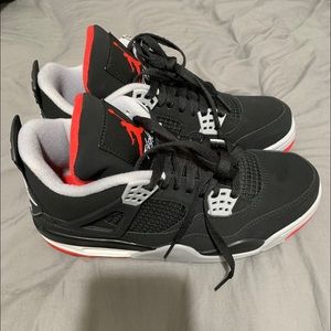 Jordan 4